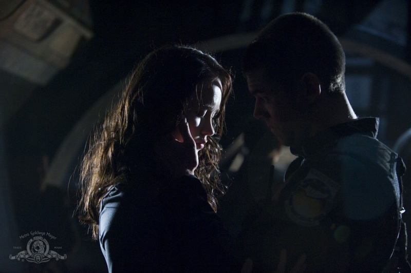 Illustration for article titled Stargate Universe "Light" Pics